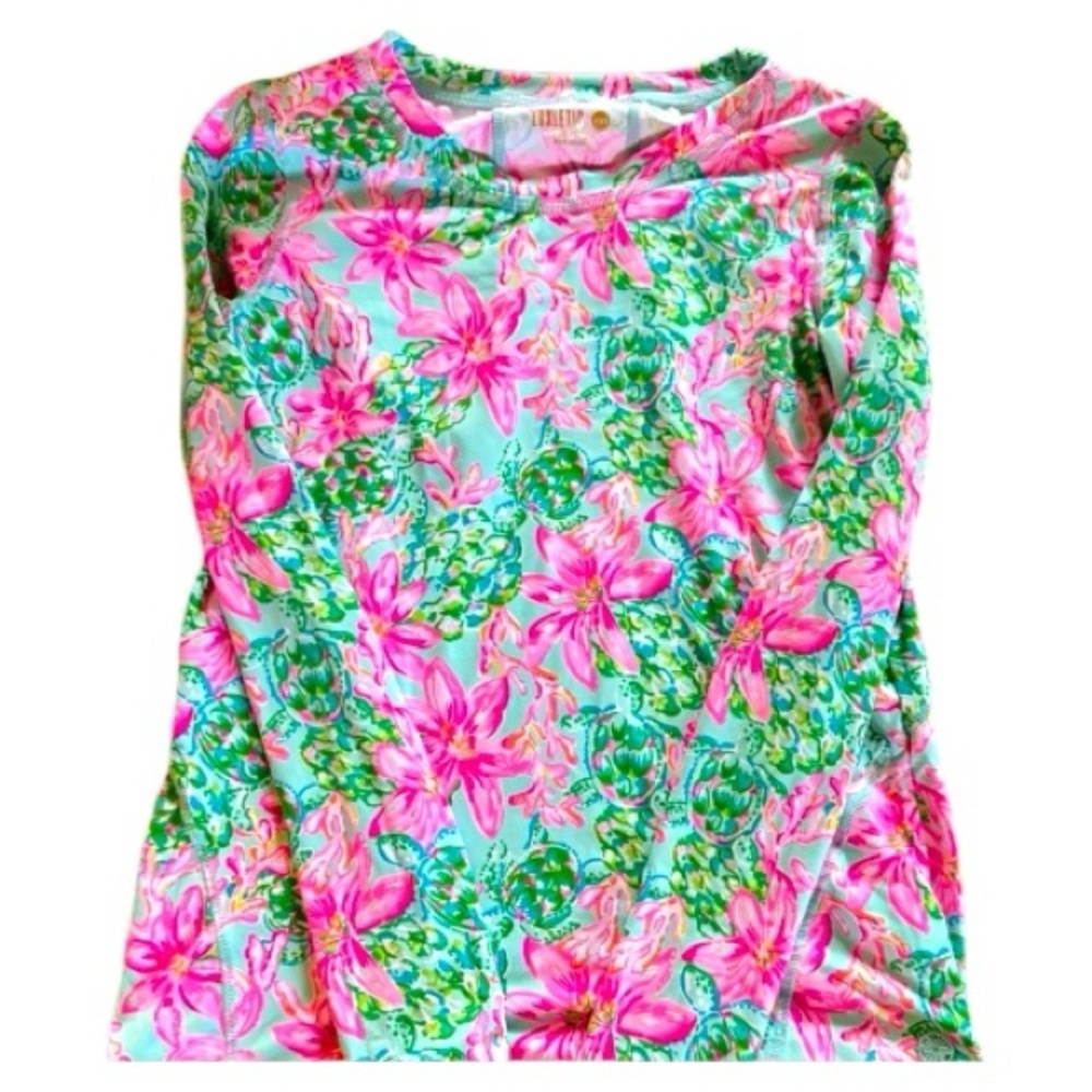 Lilly Pulitzer UPF 50+ Luxletic Renay Sunguard top in size XXS